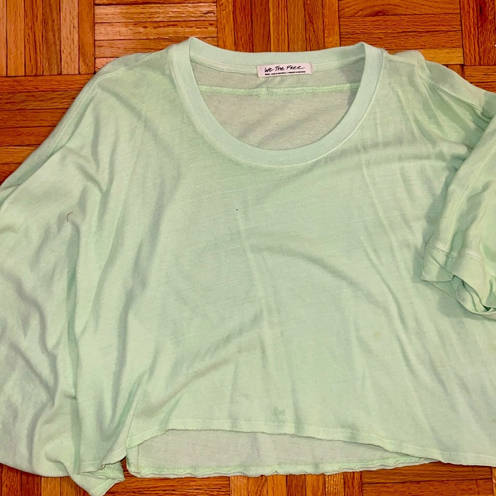 Green WE THE FREE cropped t shirt. WORK ONCE